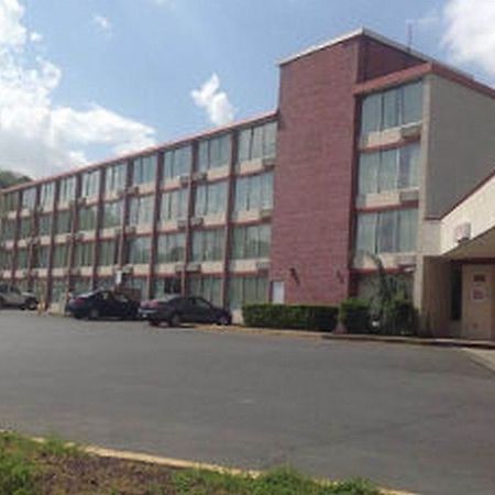 Days Inn Easton Bagian luar foto