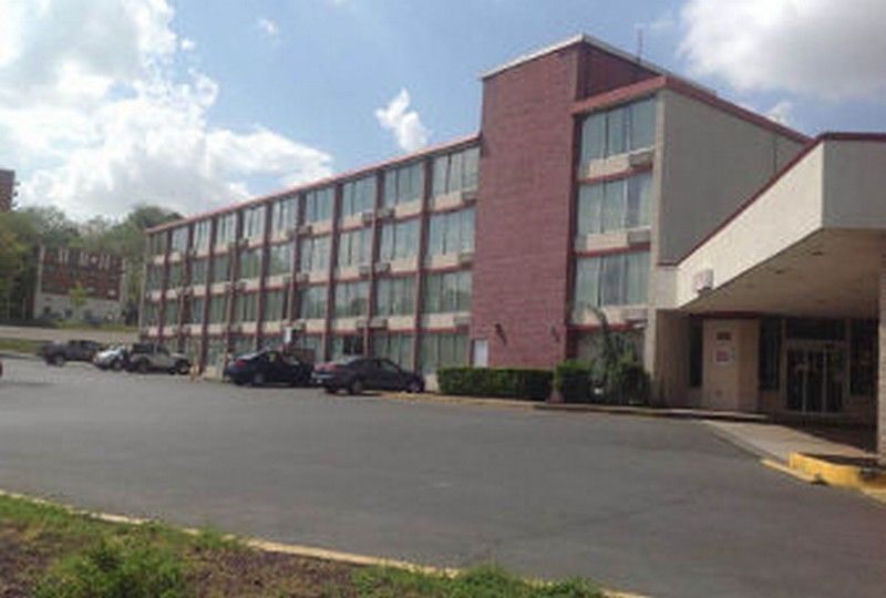Days Inn Easton Bagian luar foto
