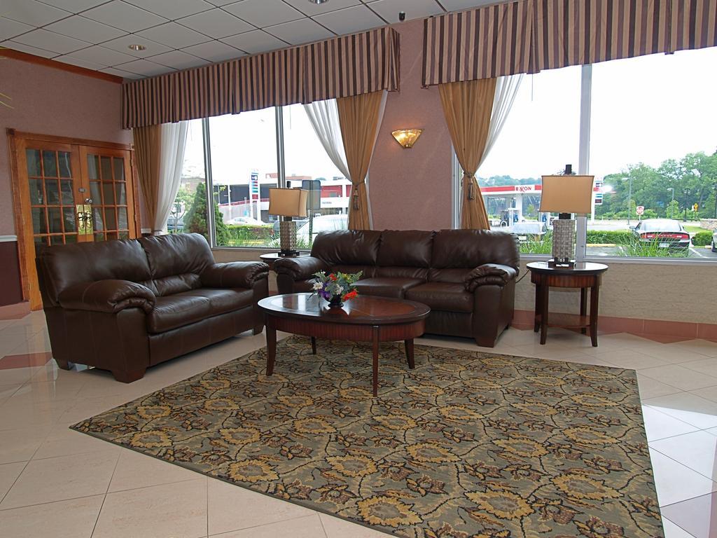 Days Inn Easton Bagian luar foto