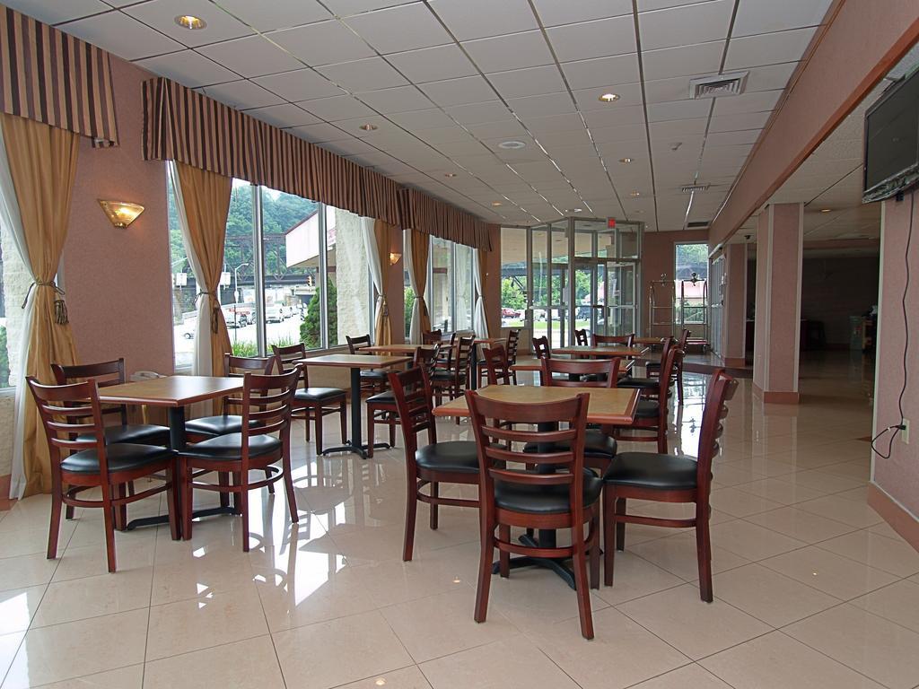 Days Inn Easton Restoran foto