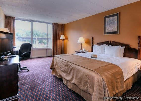 Days Inn Easton Bagian luar foto